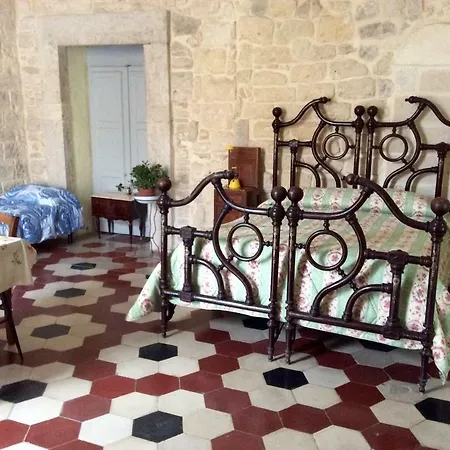 Alojamento de Acomodação e Pequeno-almoço Centro Storico Trani